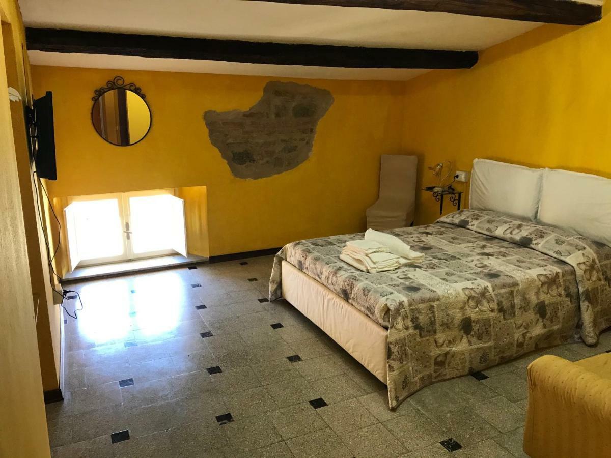 Albergo Antica Lanterna Castelnuovo di Garfagnana Buitenkant foto